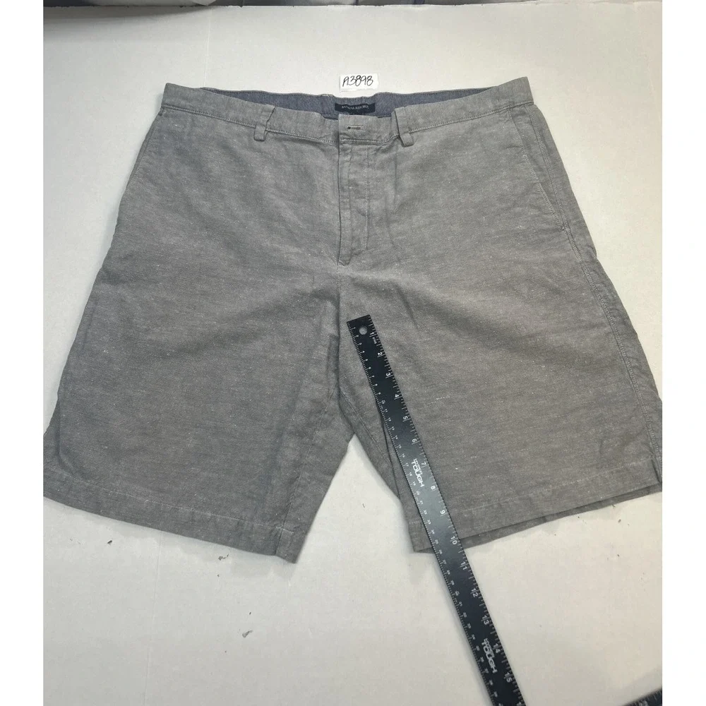 Banana Republic shorts Men's size 38 gray